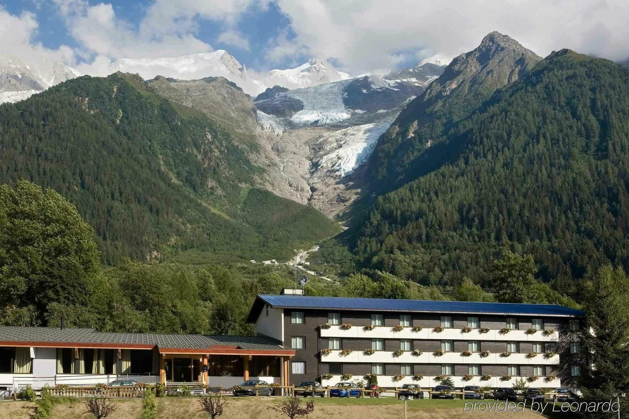 Big Sky & Hotel